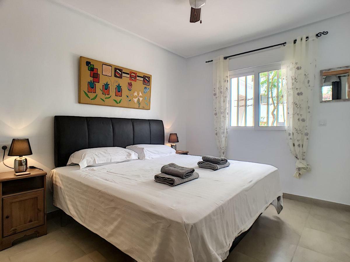 La Torre Apartment - Lm 4309 Roldan ภายนอก รูปภาพ
